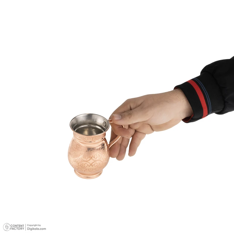 عکس شماره 2 : لیوان مسی مس زنجان کد 009