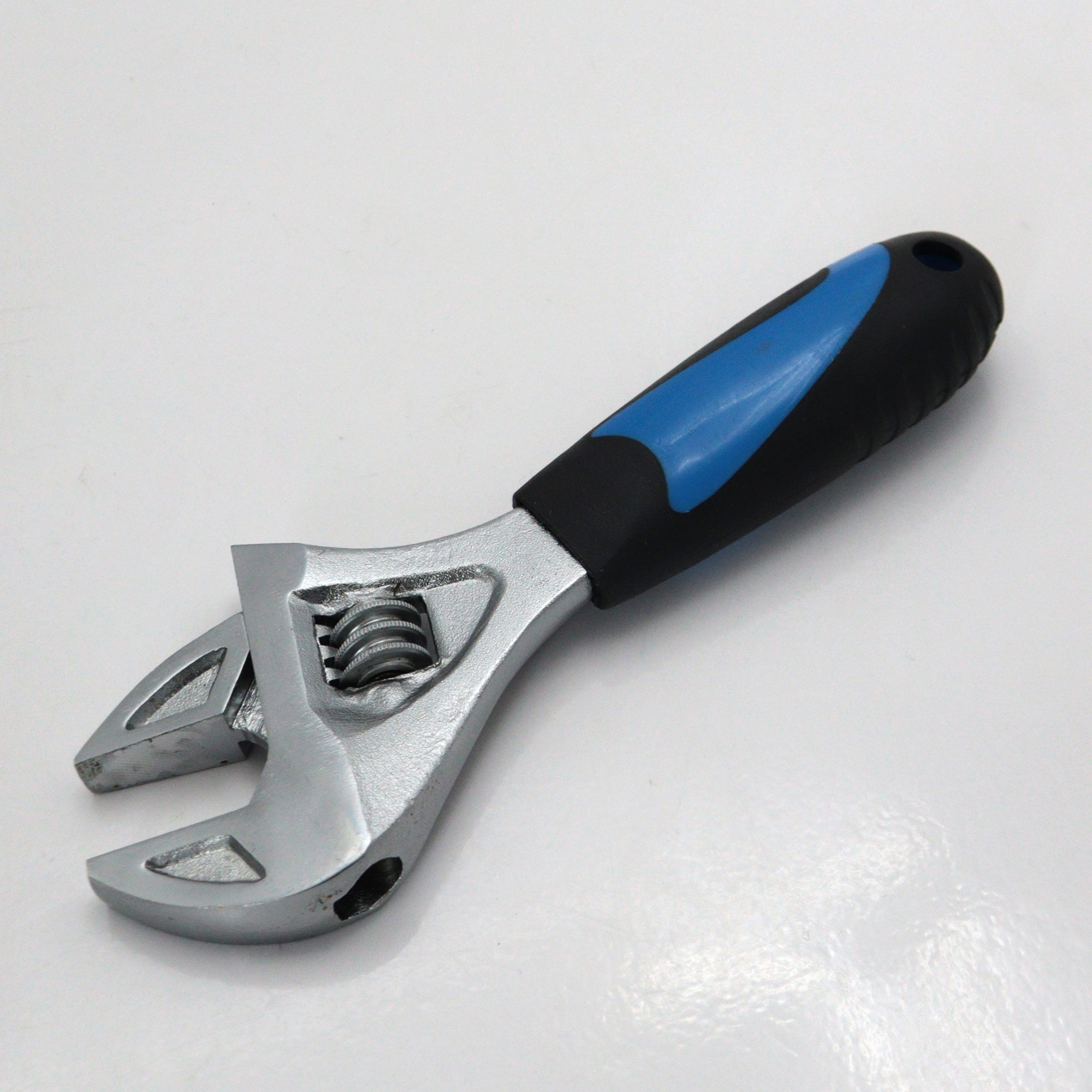 آچار فرانسه مدل بت کد YPSTR-ROOKESHDAR-160MM سایز 6 اینچ