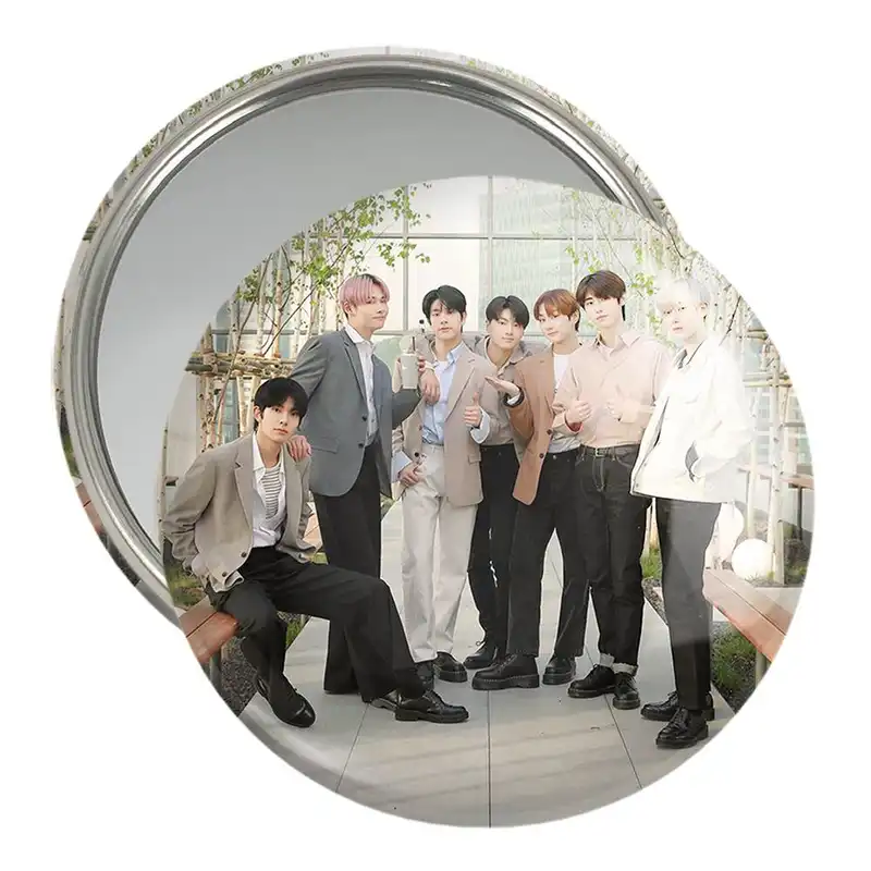 آینه جیبی خندالو مدل گروه انهایپن ENHYPEN  کد 21981