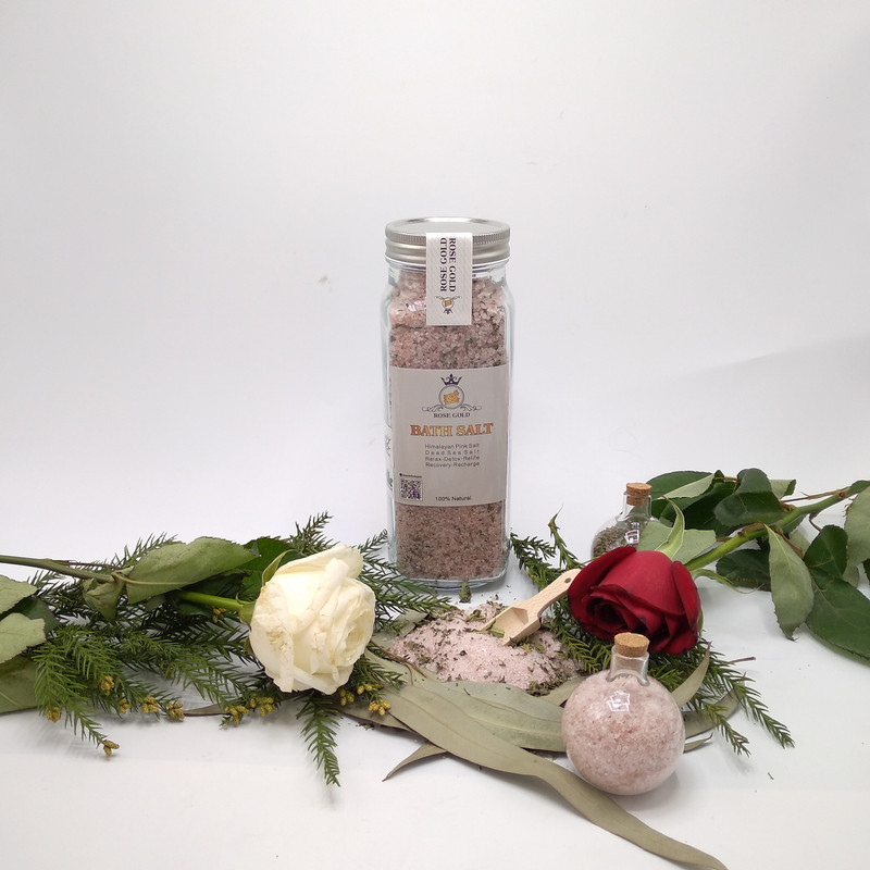 نمک حمام رز گلد مدل نعنا و اکالیپتوس وزن 650 گرم