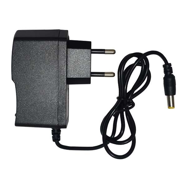 آداپتور 6 ولت 1 آمپر مدل M-0601 آداپتور 6 ولت 1 آمپر مدل M-0601