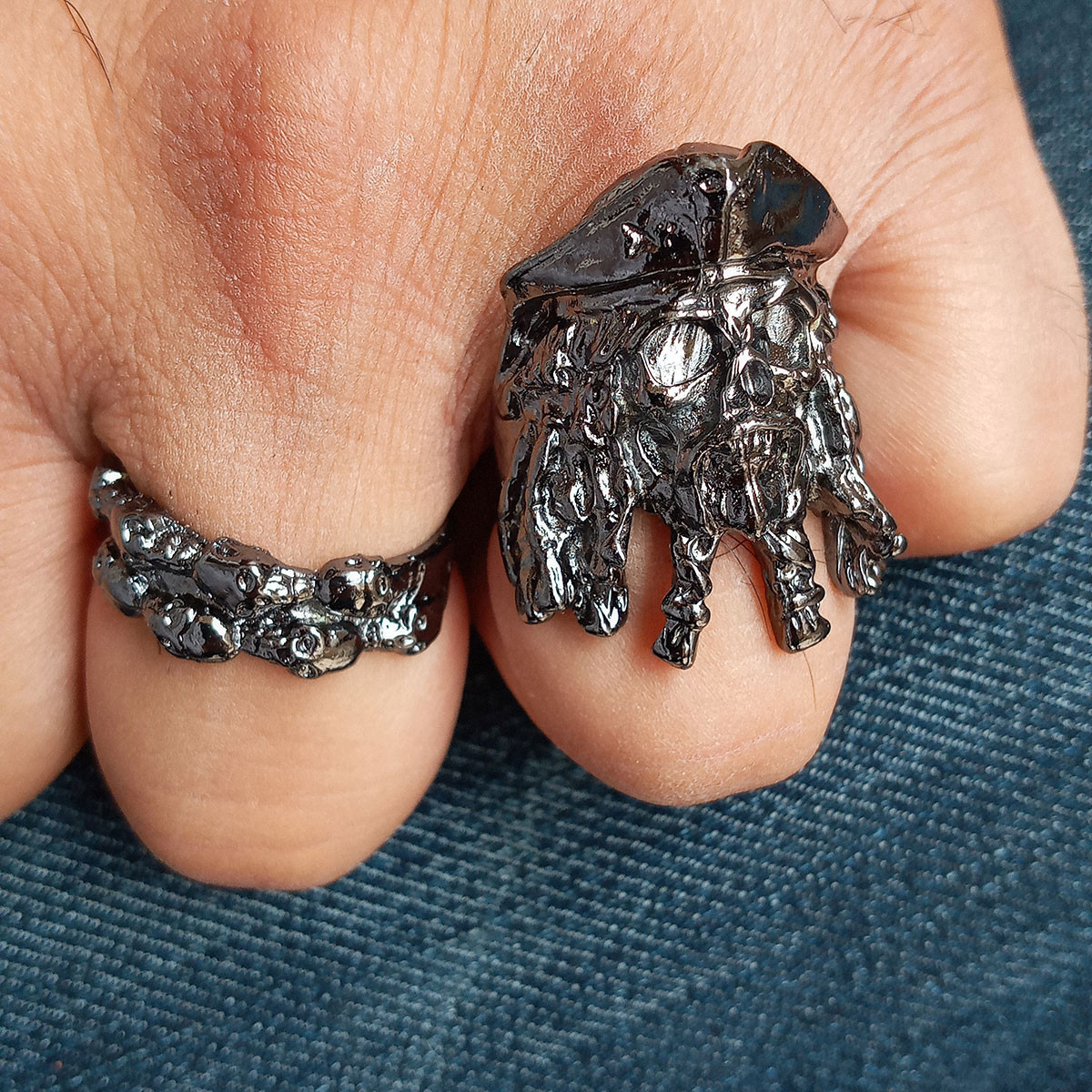 انگشتر مردانه مدل دزد دریایی ریش سیاه