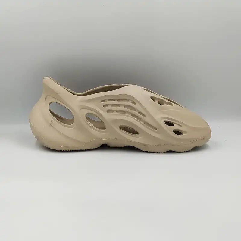 کفش ساحلی پاپا مدل 1927909 رنگ کرم