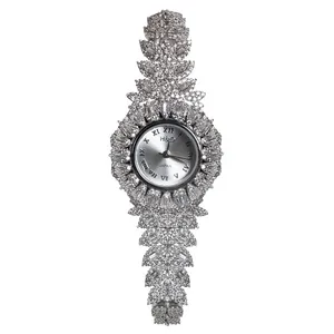 ساعت مچی عقربه ای نقره  زنانه مدل ابریشم کد BARF1