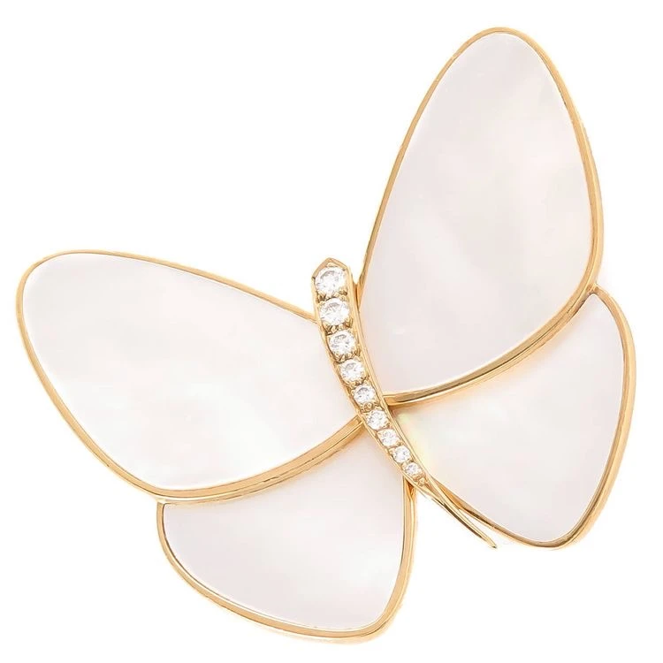 گل سینه زنانه طرح پروانه کد 1120001