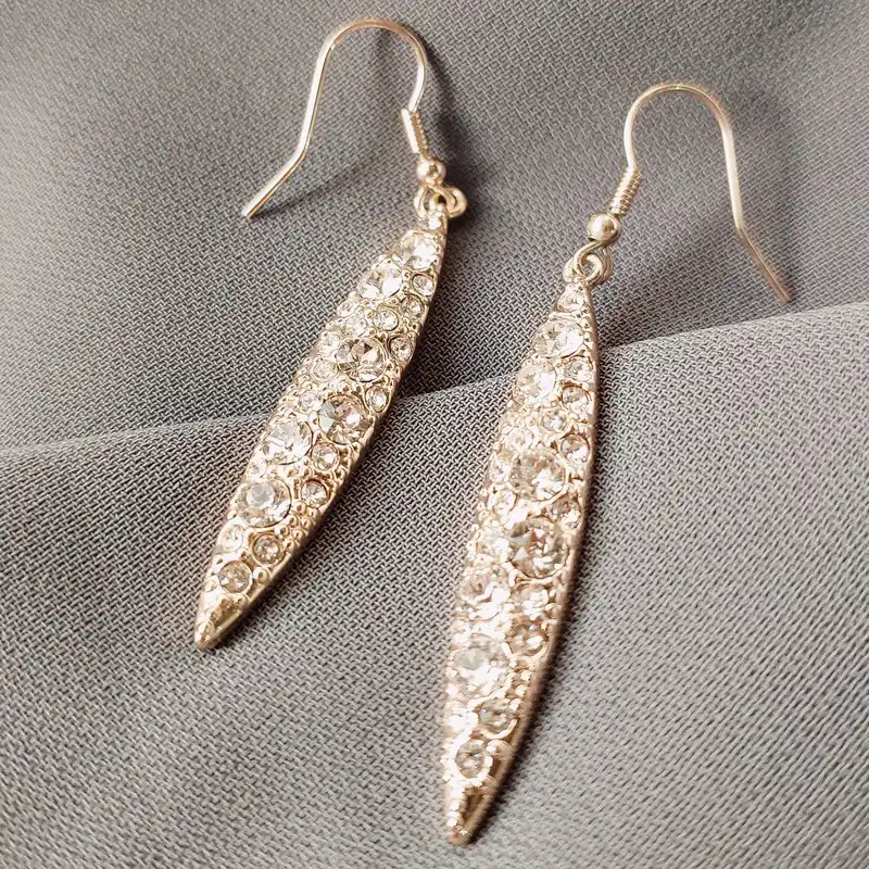 گوشواره زنانه آی ام مدل میخک