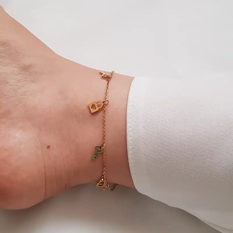 پابند زنانه مدل قفل و کلید کد 3321