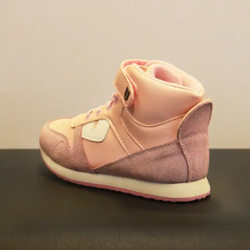 نیم بوت دخترانه بی کی جی کیدز کد Ba 51