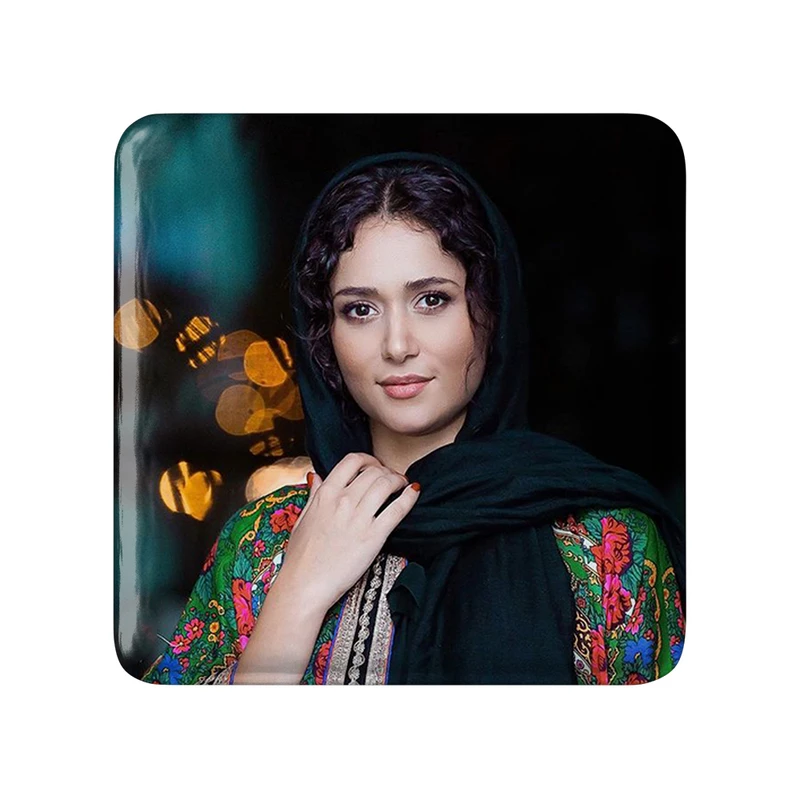 مگنت خندالو طرح پریناز ایزدیار کد 10503