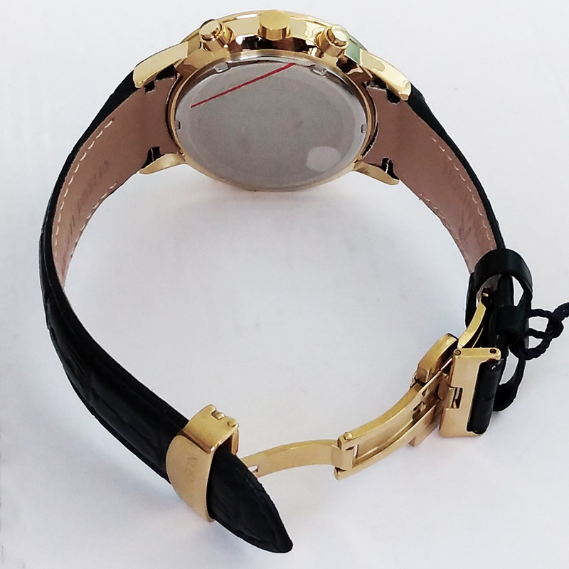 ساعت مچی عقربهای مردانه رومانسون مدل بندچرمی کرنوگراف سه موتور کد 10 ROMANC ساعت مچی عقربهای مردانه رومانسون مدل بندچرمی کرنوگراف سه موتور کد 10 ROMANC