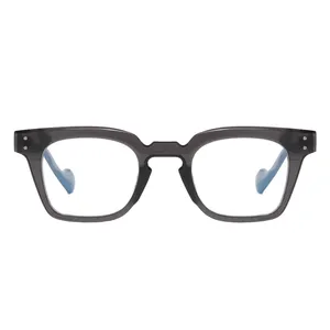 فریم عینک طبی ویفرر (wayfarer)
 مدل SZ2001 Pearl River مناسب برای صورت گرد و بیضی