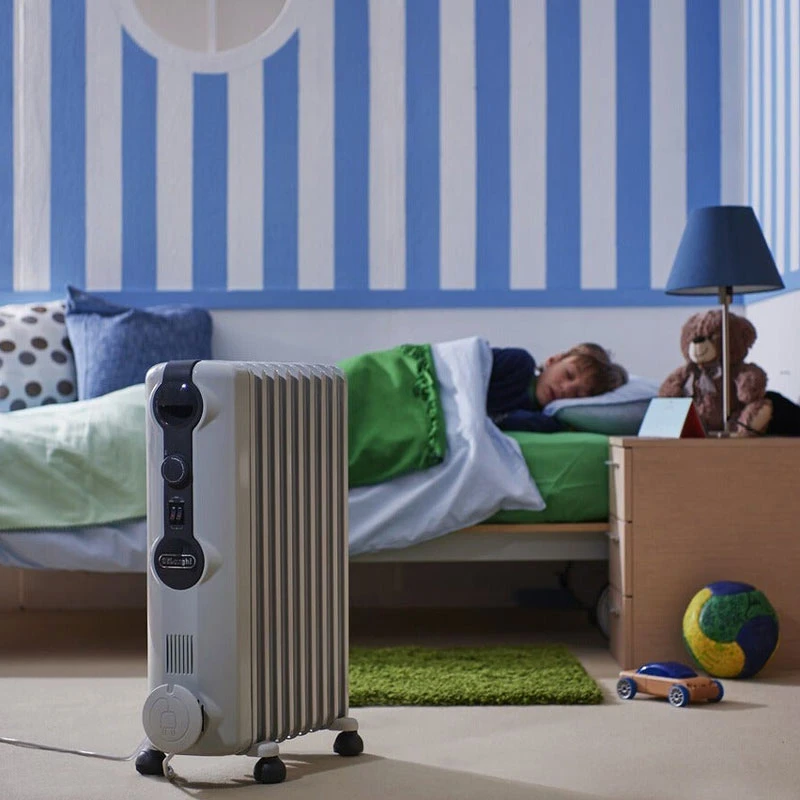 عکس شماره 7 : شوفاژ برقی ۱۲ پره دلونگی مدل trrs 1225