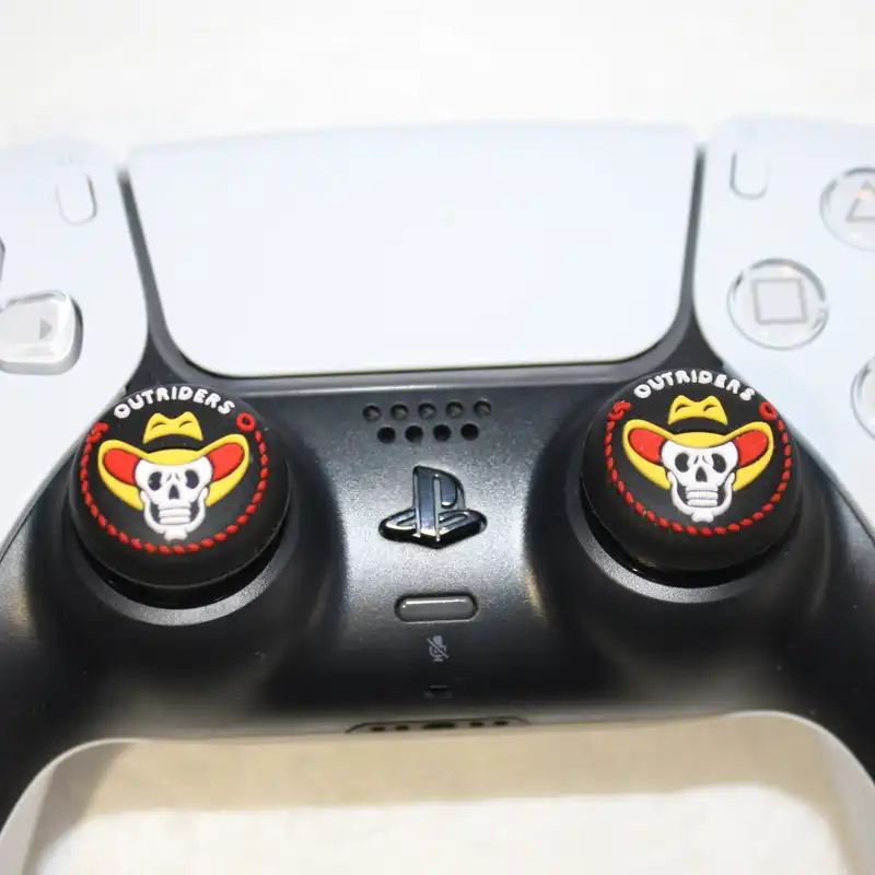 روکش آنالوگ دسته پلی استیشن 5 مدل OUTRIDERS