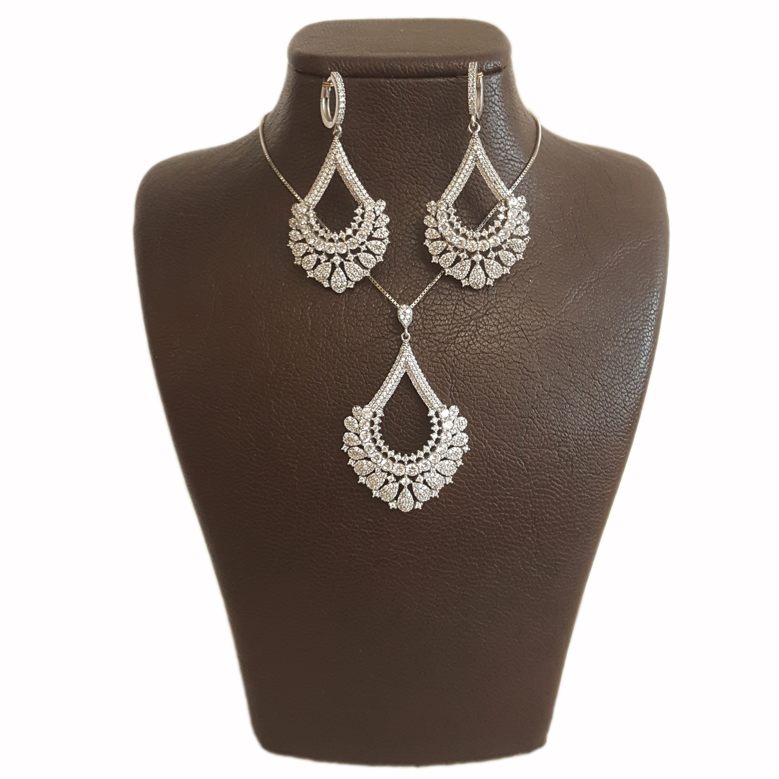 نیم ست نقره زنانه مدل AVN_N053