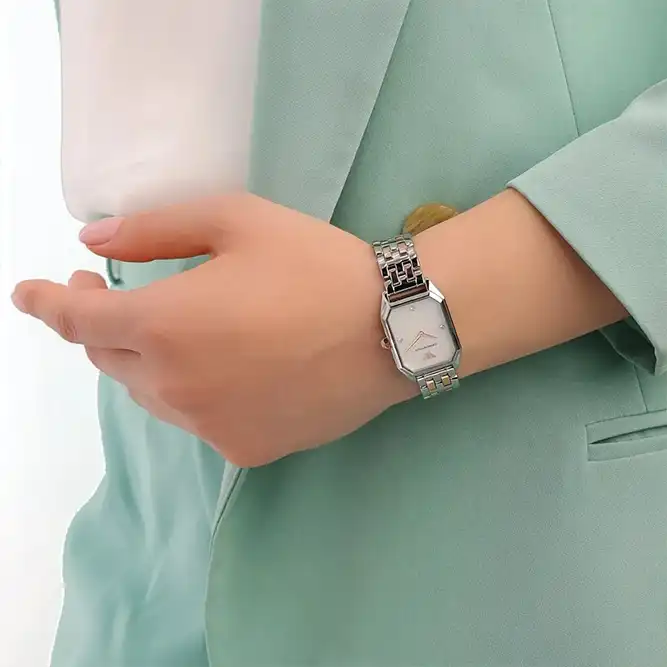 ساعت مچی عقربه ای زنانه امپریو آرمانی مدل AR11146