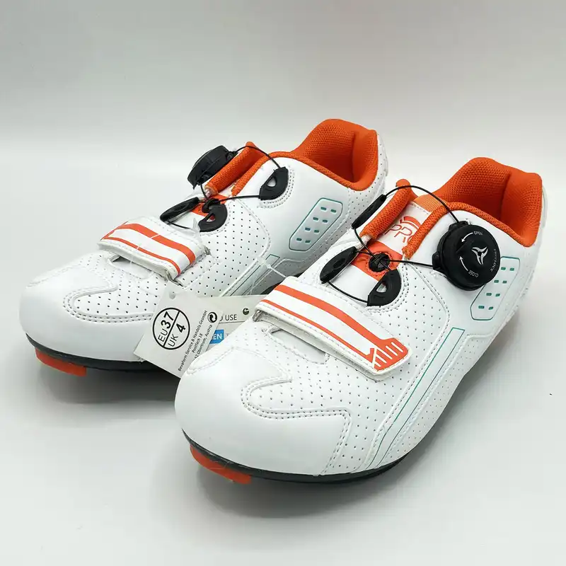 کفش دوچرخه سواری زنانه کرویت پرو مدل BIKING