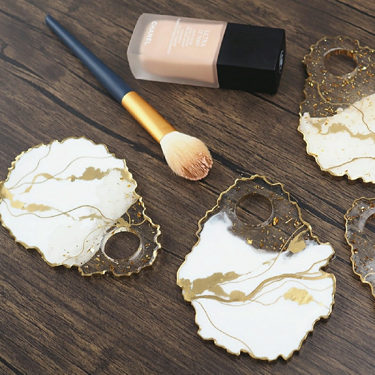 قالب رزین مدل پالت میکآپ  طرح ژئود