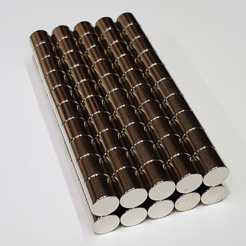 آهن ربا مدل M5-5 کد ۱۲۳۲ بسته ۱۰۰ عددی