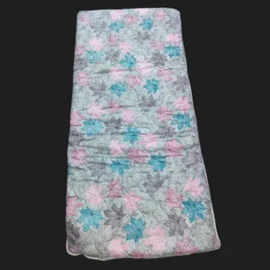 تشک مهمان طرح مسافرتی مدل برگ پاییزی کد 01 یک نفره سایز 178x85 سانتی متر
