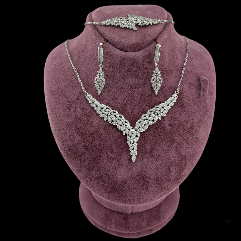 نیم ست نقره زنانه مدل ونوس نیم ست نقره زنانه مدل ونوس