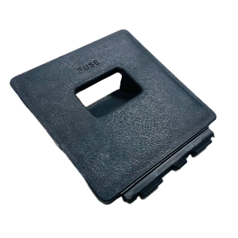 درب جعبه فیوز خودرو کد 1375 مناسب برای پراید صبا