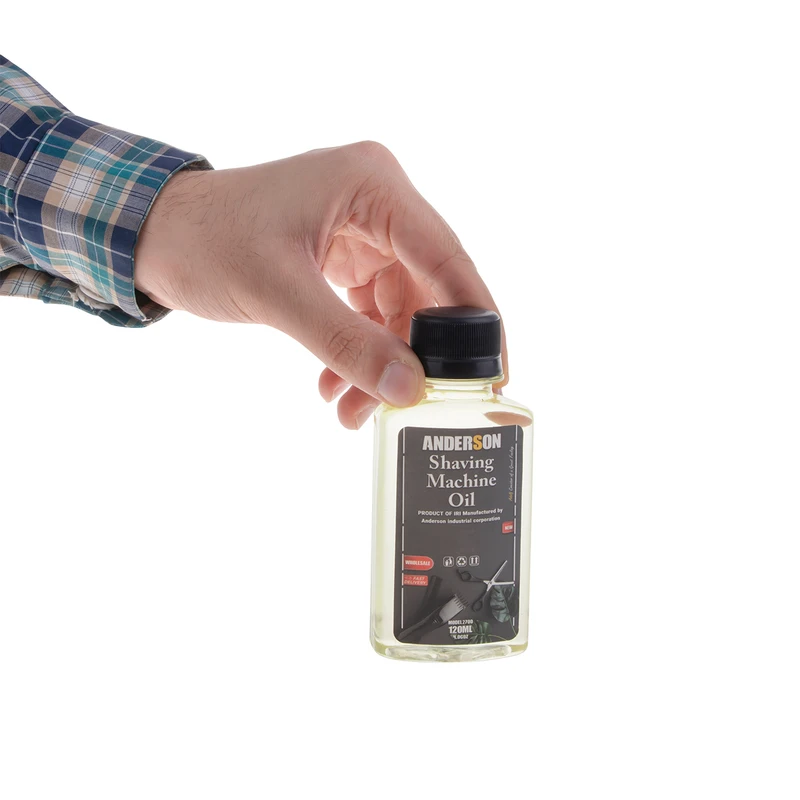 عکس شماره 9 : روغن ماشین اصلاح اندرسون مدل 2700 حجم 120 میلی لیتر به همراه روغن ماشین اصلاح اندرسون مدل 2700 حجم 80 میلی لیتر