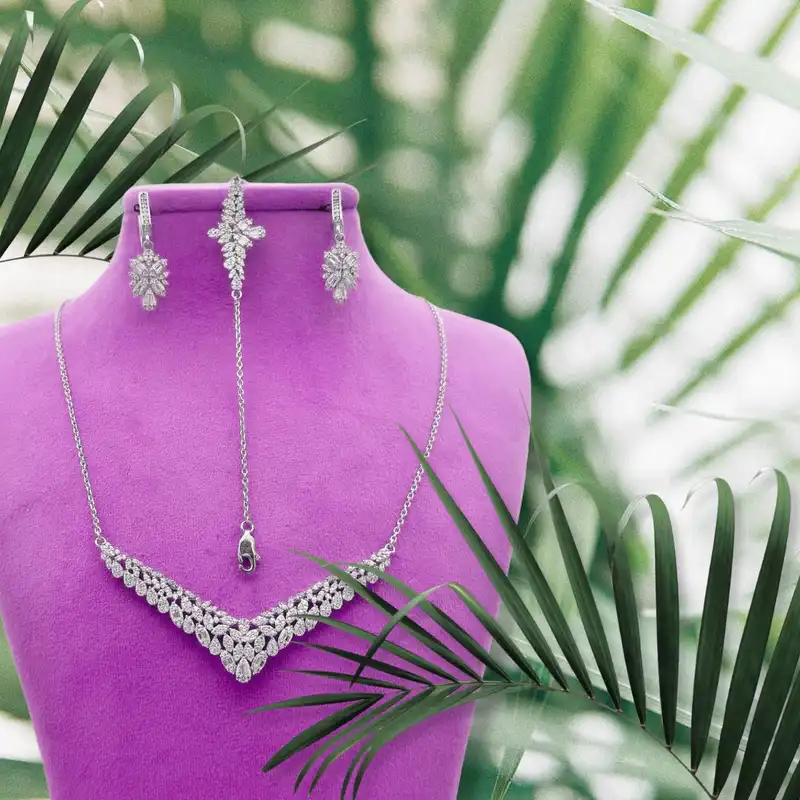 نیم ست نقره زنانه مدل برلیان کد 093