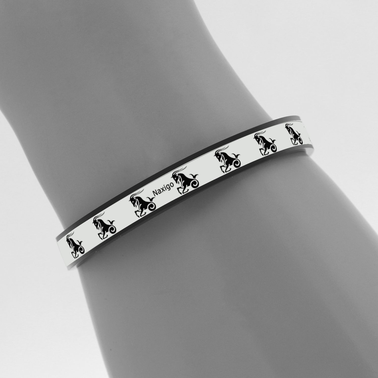 دستبند ناکسیگو طرح دی ماه مدل BR5456 -  - 4