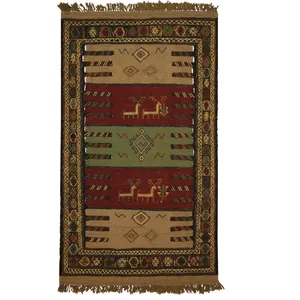 گلیم دستبافت یک و نیم متری کد 990452
