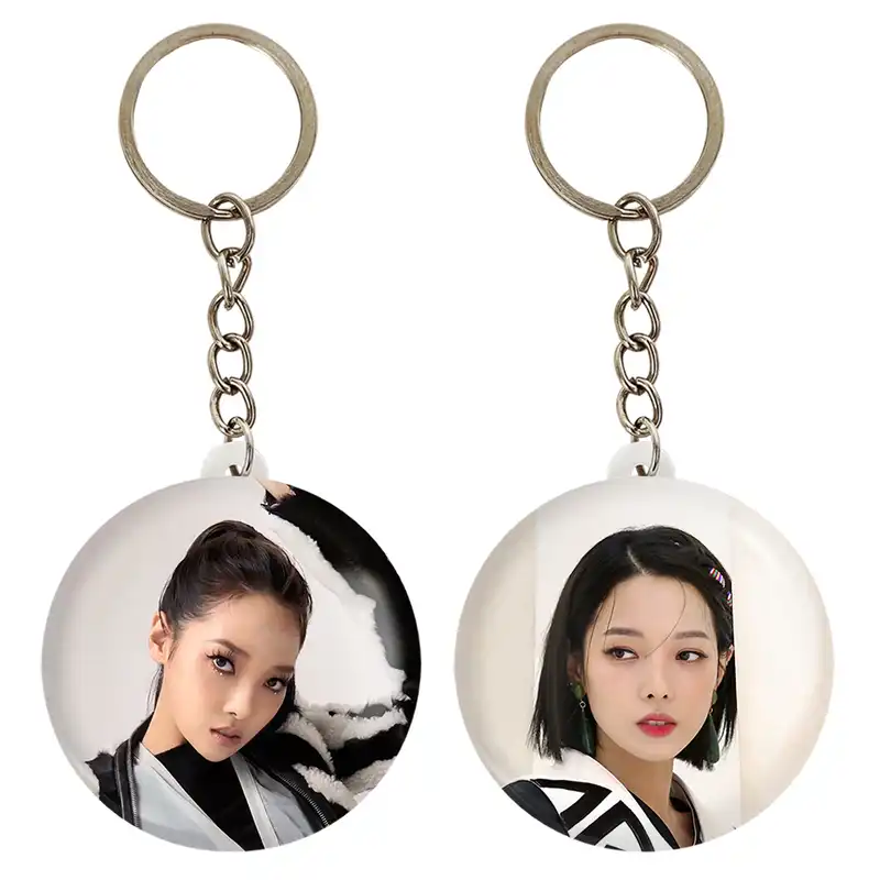 جاکلیدی خندالو مدل سومین گروه کارد Kard کد 2014820146 مجموعه 2 عددی