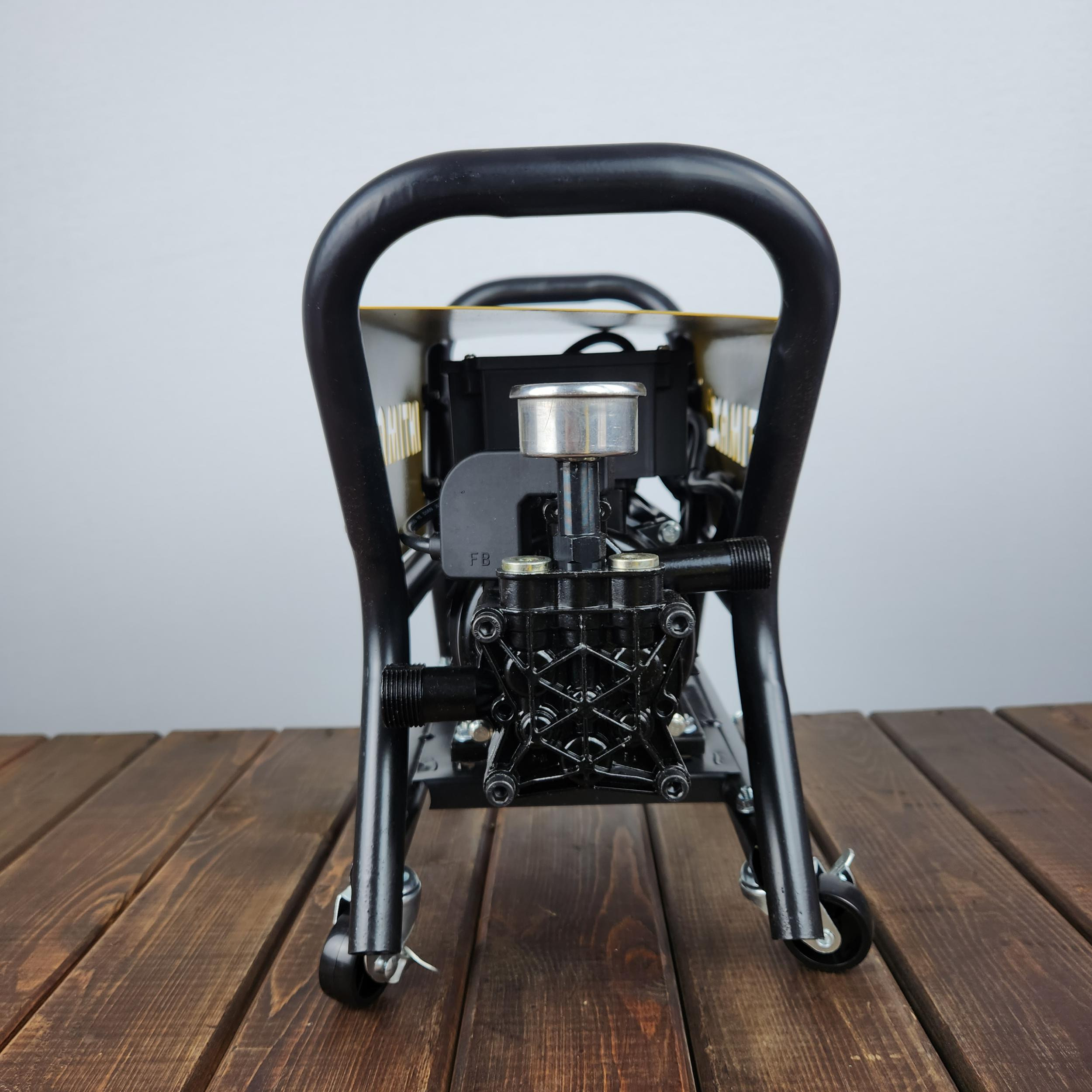 کارواش صنعتی اینتیمکس کد GHR180 کارواش صنعتی اینتیمکس کد GHR180