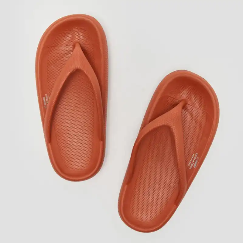 دمپایی لاانگشتی زنانه ال سی وایکیکی مدل طبی استپ دار پلتفرمیک