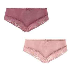 شورت زنانه اسمارا مدل توری کد 02 بسته 2 عددی