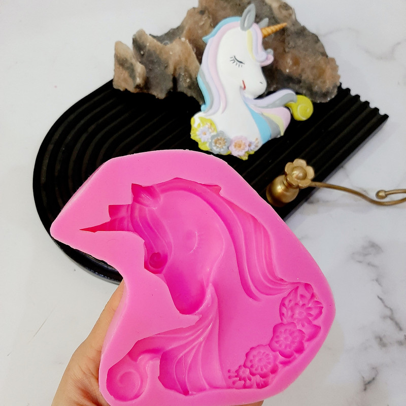 قالب مدل گیفت اسب یونیکورن