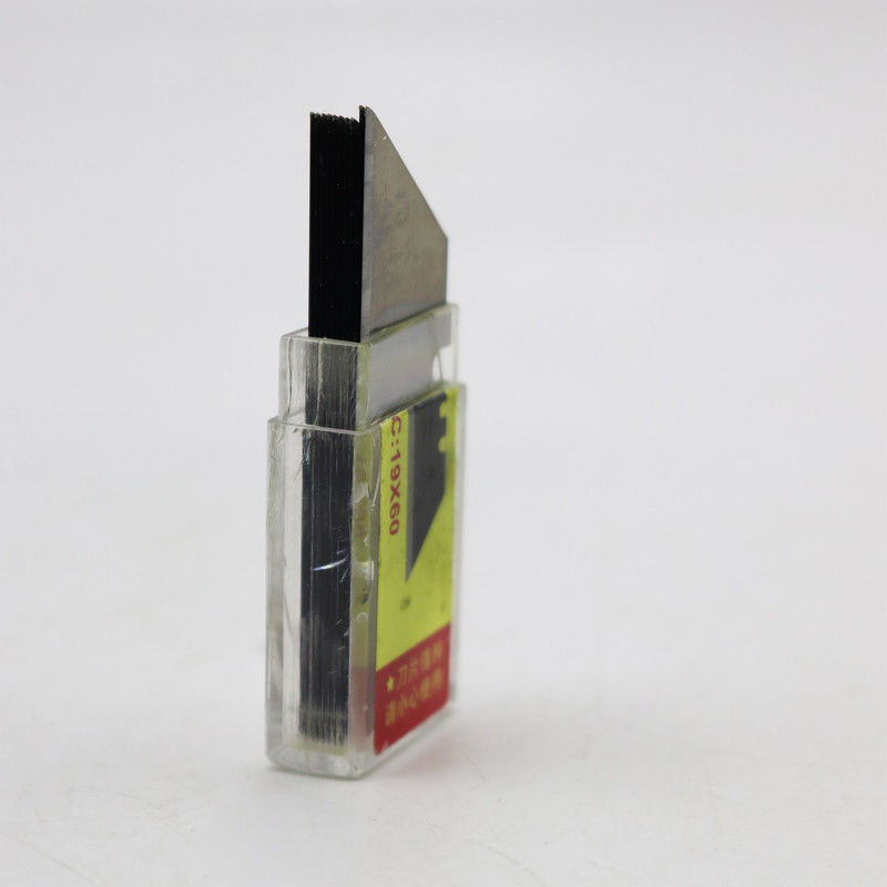 تیغ کاتر مدل ذوزنقه ای کد YP-CHN-SPEC-19X60 مجموعه 10 عددی