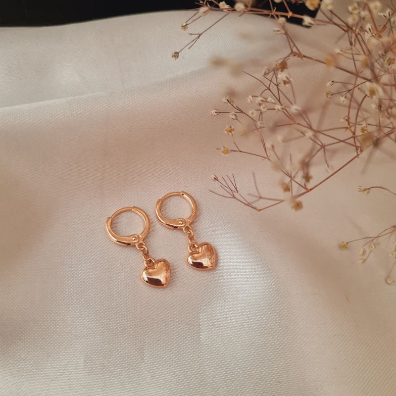 گوشواره زنانه ژوپینگ مدل حلقه ای قلب قلبی گوشواره زنانه ژوپینگ مدل حلقه ای قلب قلبی
