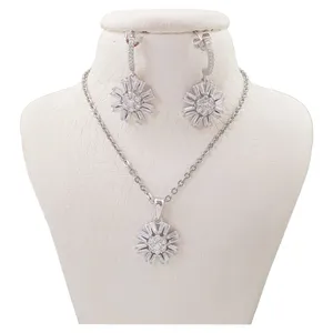 نیم ست نقره زنانه مدل rm1019