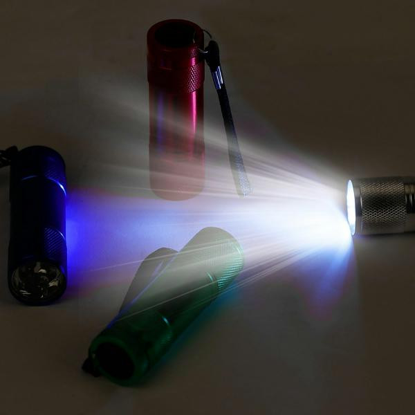 چراغ قوه دیتا کانکت مدل TOR9LEDBE