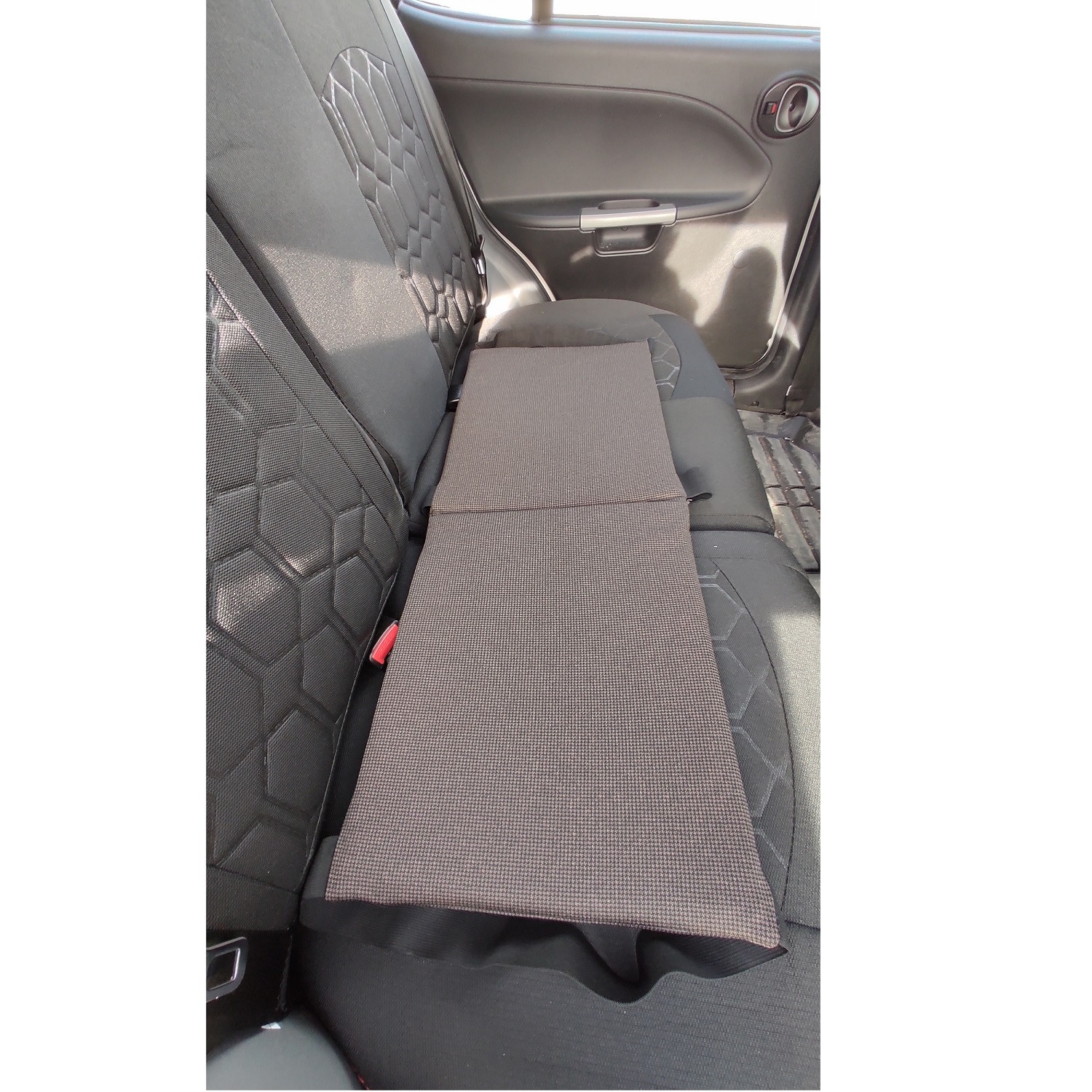 گرم کن صندلی خودرو آبیدکار مدل P01