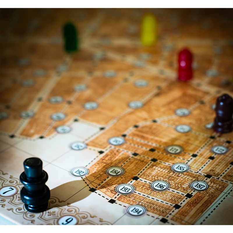 بازی فکری مدل نامه هایی از وایت چپل Letters from Whitechapel