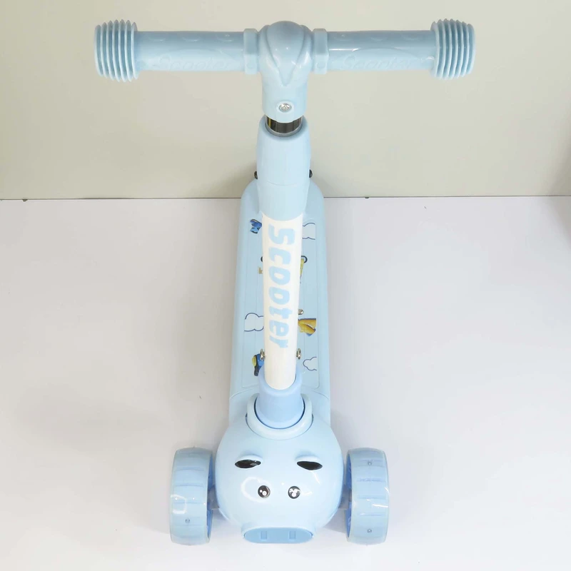 عکس شماره 15 : اسکوتر مدل خوک مهربان کد 1508