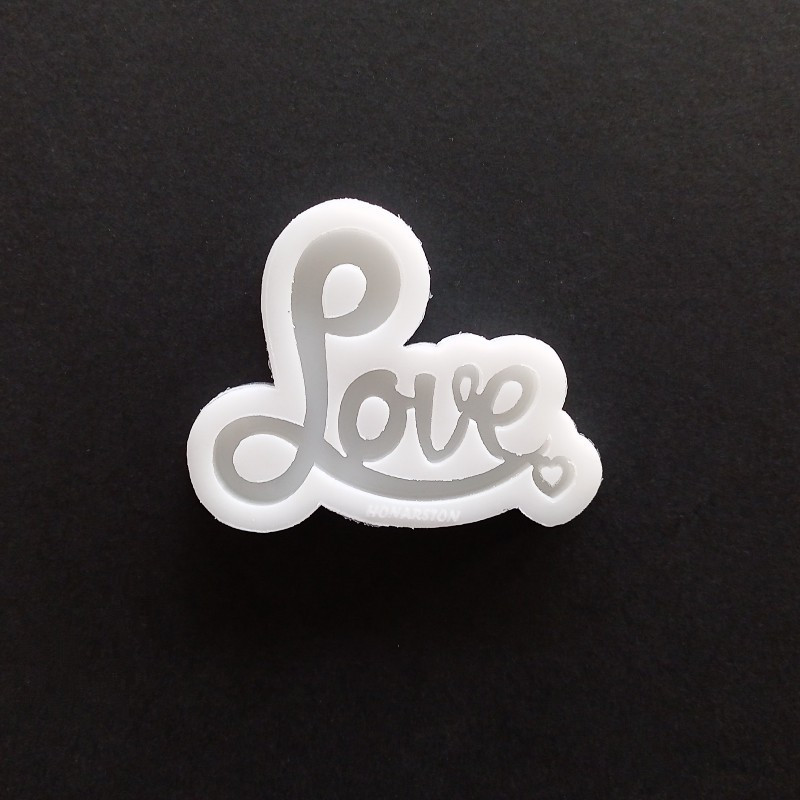 قالب رزین مدل جاکلیدی طرح LOVE کد 2
