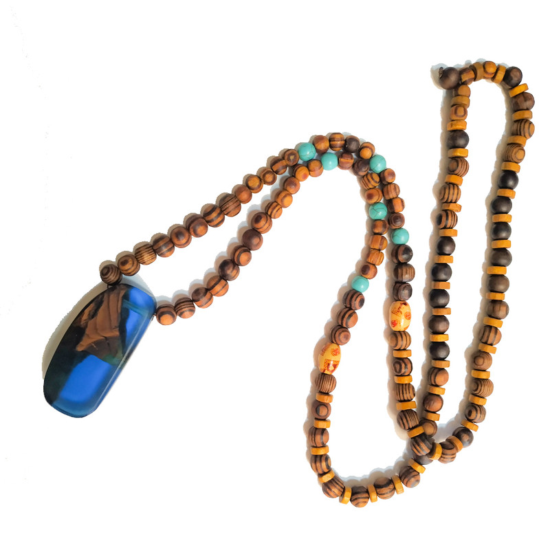 گردنبند دخترانه مدل چوب و رزین گردنبند دخترانه مدل چوب و رزین