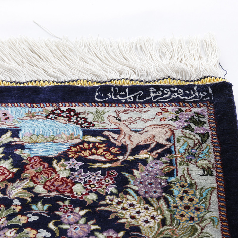 فرش دستبافت نیم متری کد C002