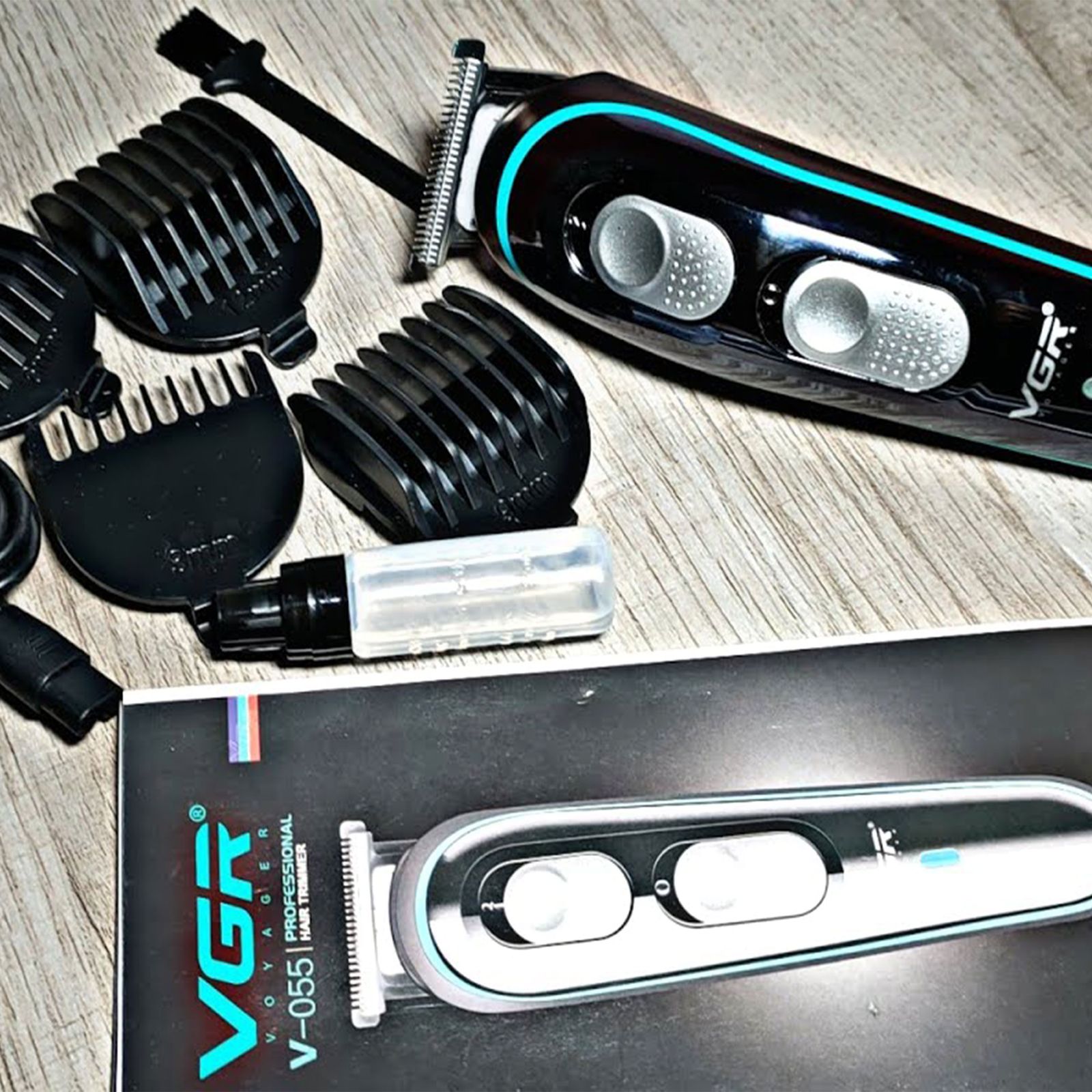 ماشین اصلاح موی سر و صورت وی جی ار مدل V-055 -  - 6