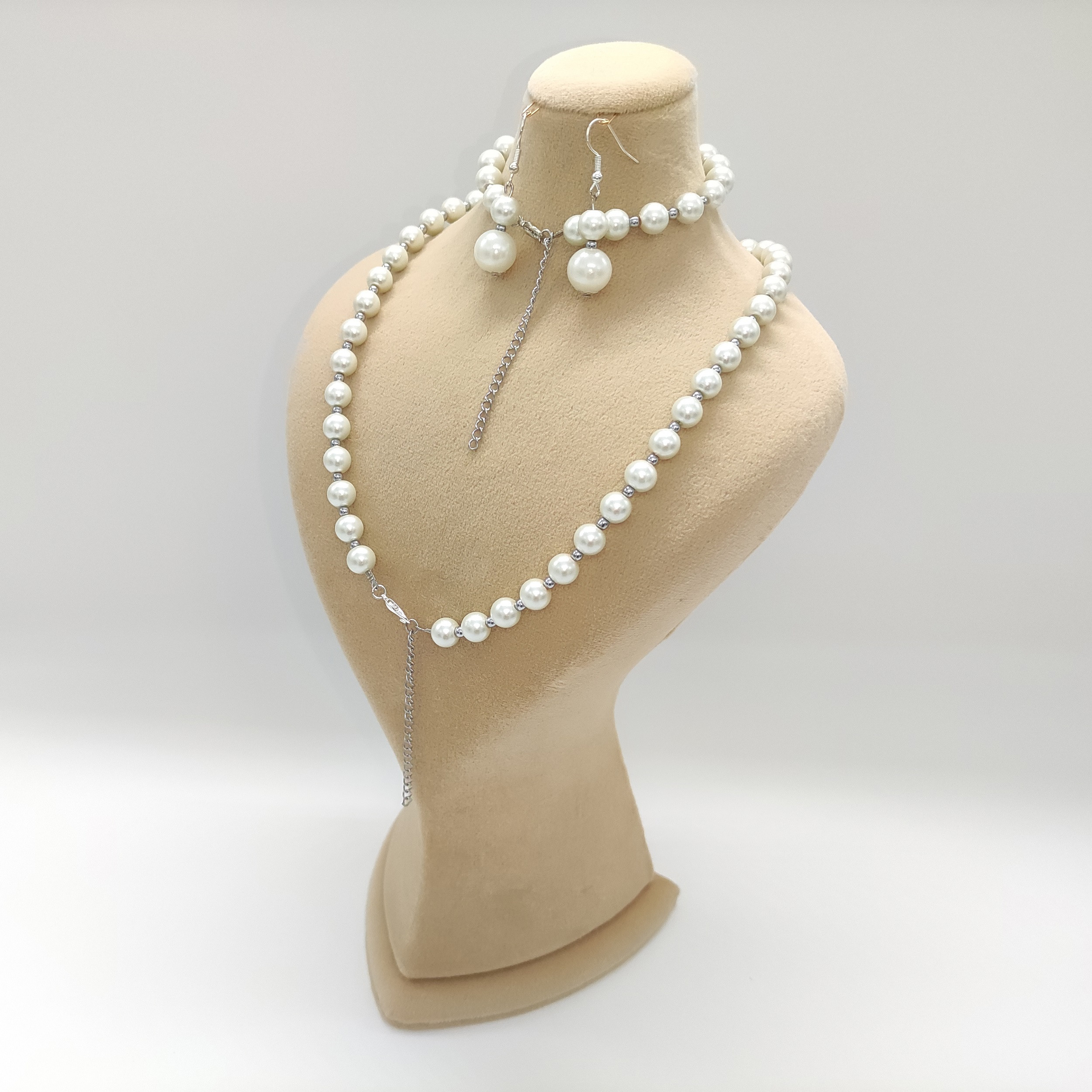 نیم ست زنانه مدل مروارید و حدید