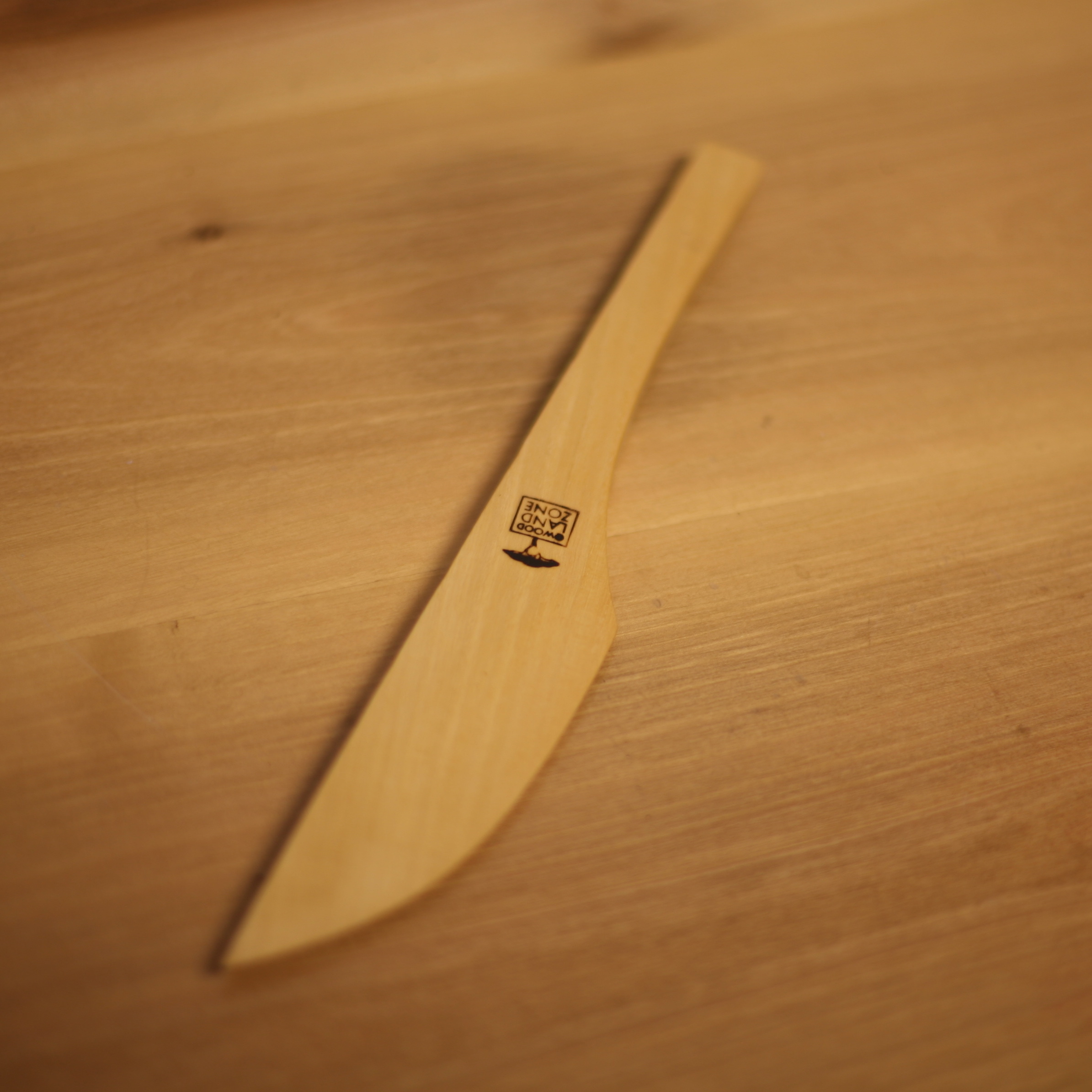چاقو وودلندزون مدل چوبی پیچاخ