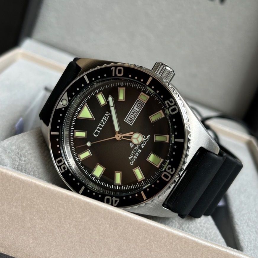 ساعت مچی عقربهای مردانه سیتی زن مدل NY0120-01E -  - 9