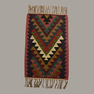 گلیم دستباف نیم متری طرح راه راه کد 02