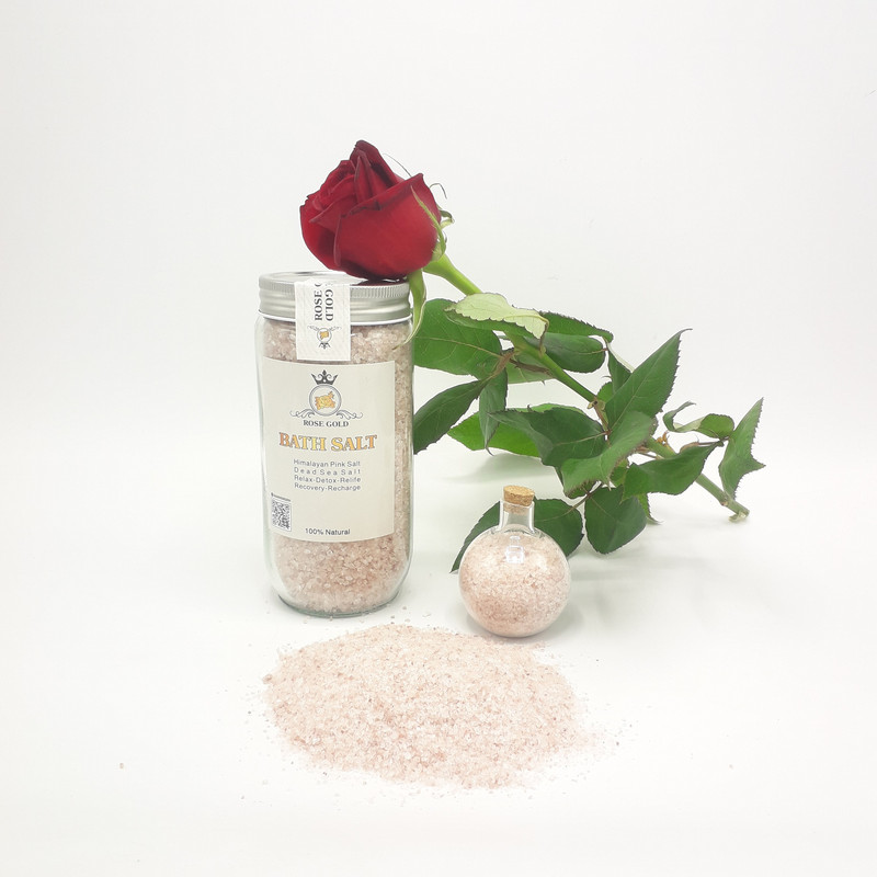 نمک حمام رز گلد مدل هیمالیا وزن 650 گرم